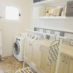 La Maison Des Lauriers En Provence, Private Pool Вилла Бокер