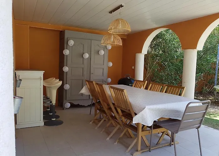La Maison Des Lauriers En Provence, Private Pool Villa