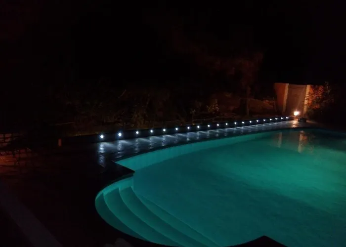 Villa La Maison Des Lauriers En Provence, Private Pool